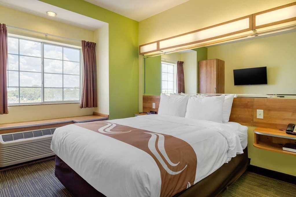 Quality Inn & Suites Lehigh Acres Fort Myers Pokoj fotografie